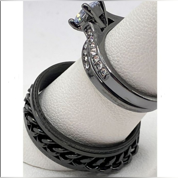 New, Classic black wedding band men's size 7 jewelry - Picture 8 of 9